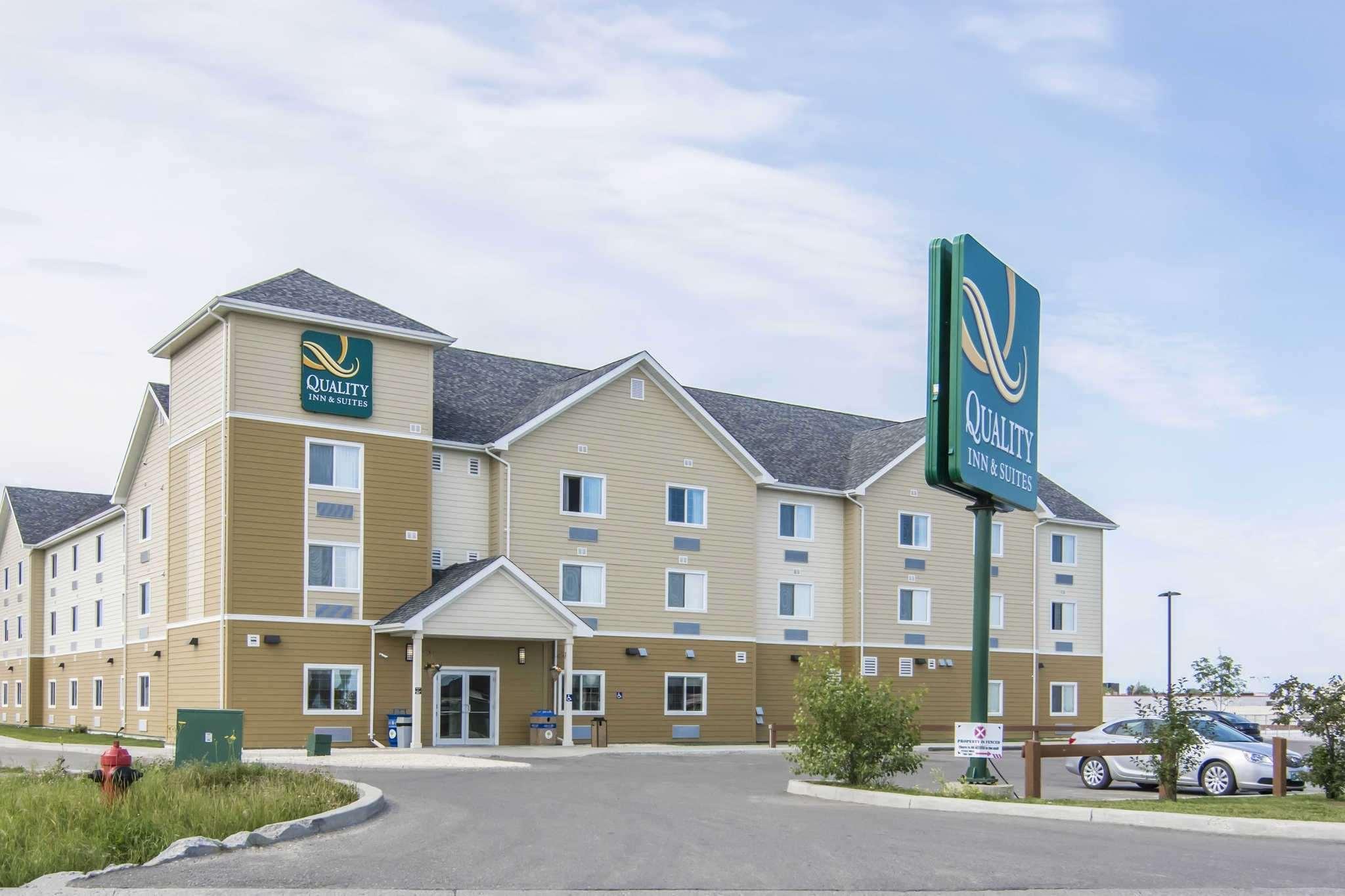 Quality Inn & Suites Thompson Buitenkant foto